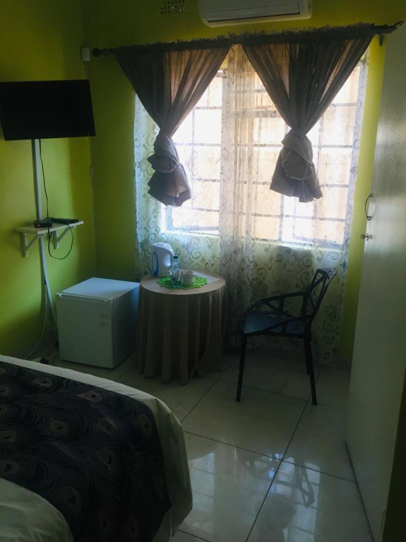 Mathlyn Guesthouse Gaborone Luaran gambar
